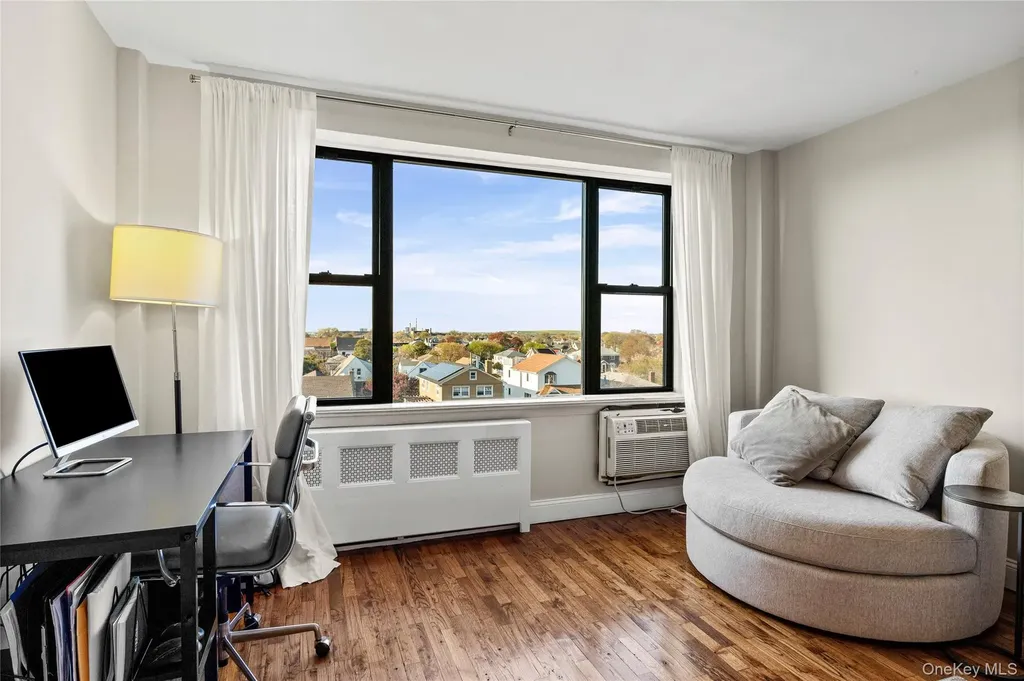 333 E Broadway Long Beach NY 11558