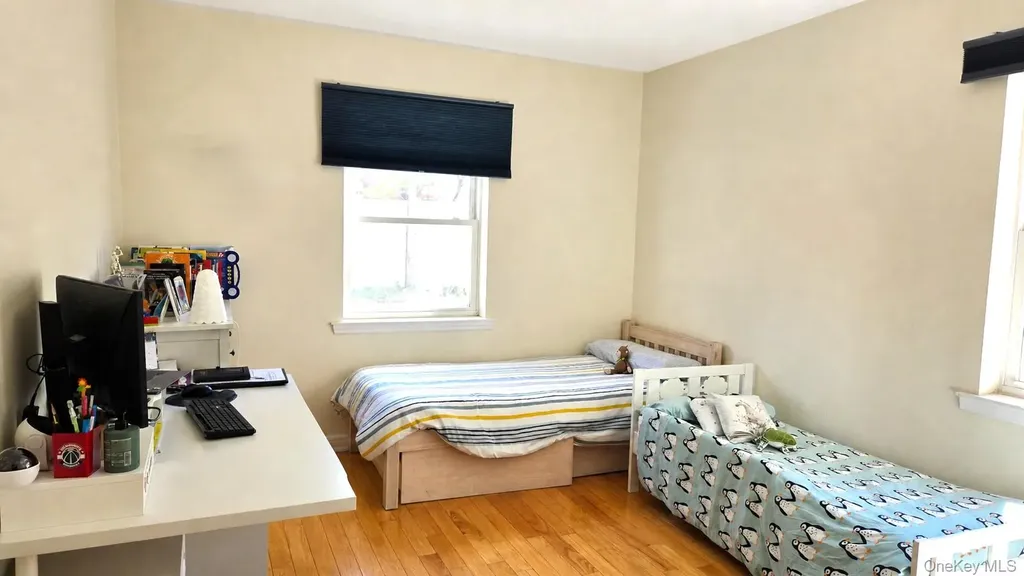 7345 197th Street Fresh Meadows NY 11366