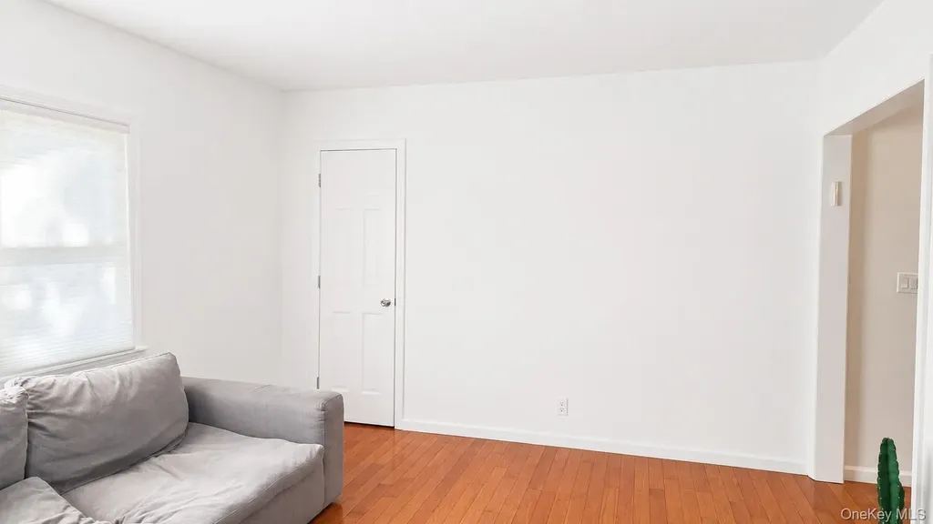 7345 197th Street Fresh Meadows NY 11366