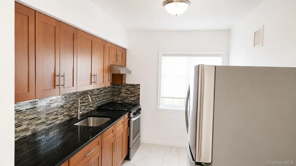 7345 197th Street Fresh Meadows NY 11366
