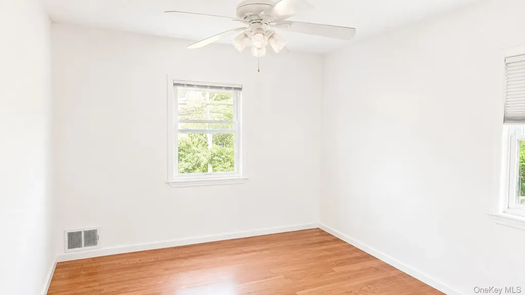 7345 197th Street Fresh Meadows NY 11366