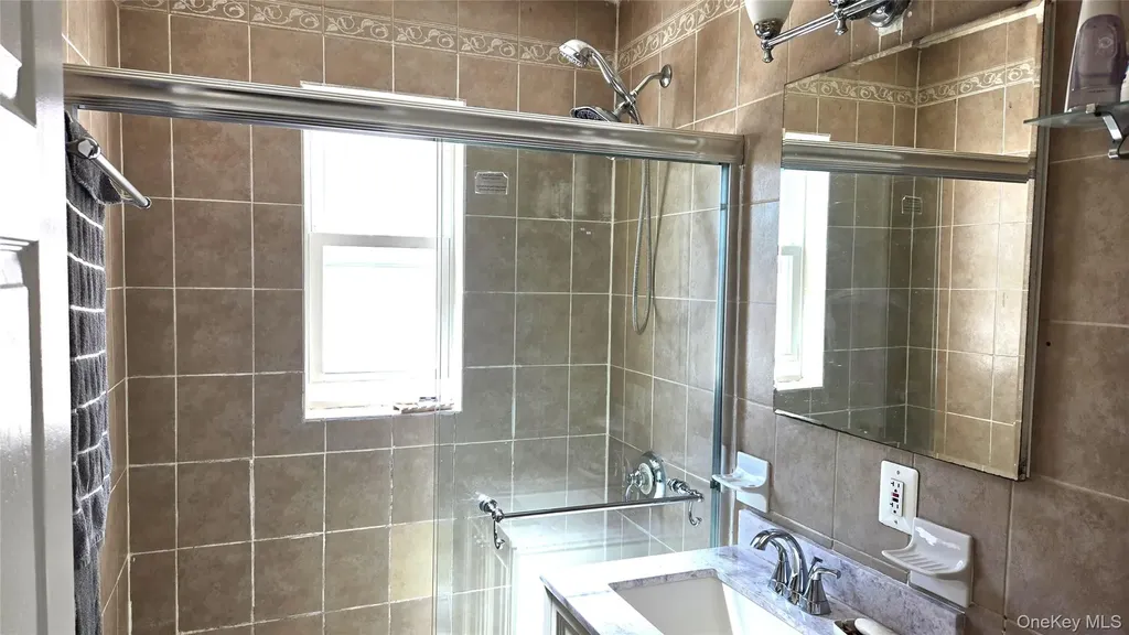 7345 197th Street Fresh Meadows NY 11366