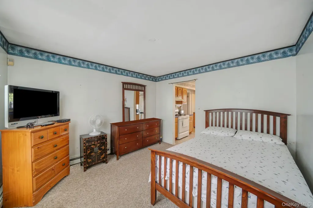 75 2nd Place Central Islip NY 11722