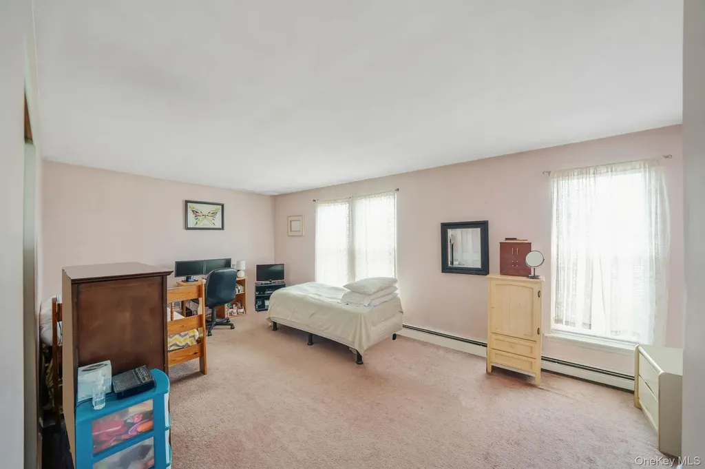 75 2nd Place Central Islip NY 11722