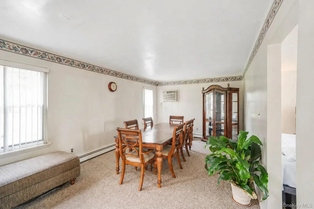 75 2nd Place Central Islip NY 11722