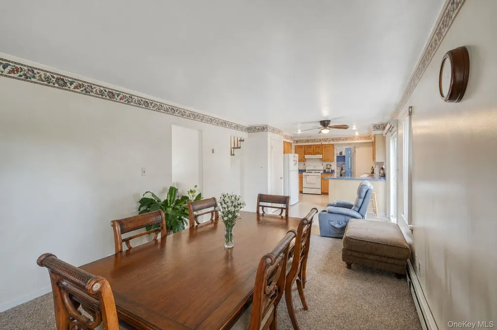 75 2nd Place Central Islip NY 11722