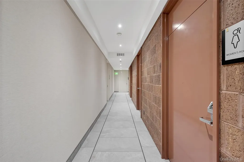 111 Brook Street Scarsdale NY 10583