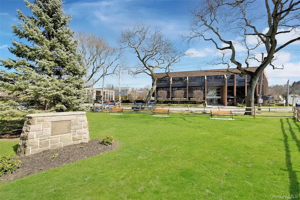 111 Brook Street Scarsdale NY 10583
