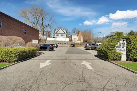 111 Brook Street Scarsdale NY 10583