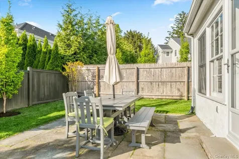 24 Homer Avenue Larchmont NY 10538