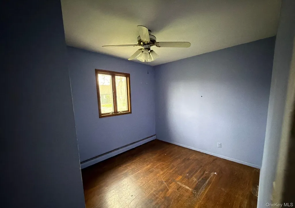 209 Moffitt Boulevard Islip NY 11751
