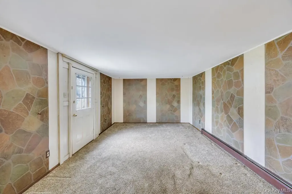 344 Boyle Road Selden NY 11784