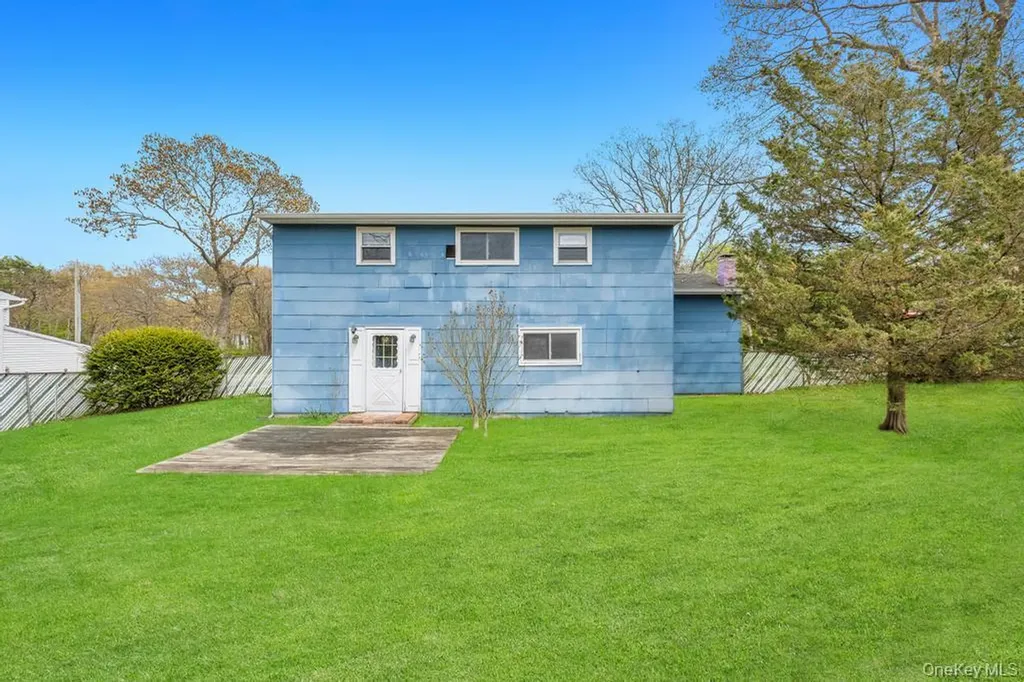 344 Boyle Road Selden NY 11784