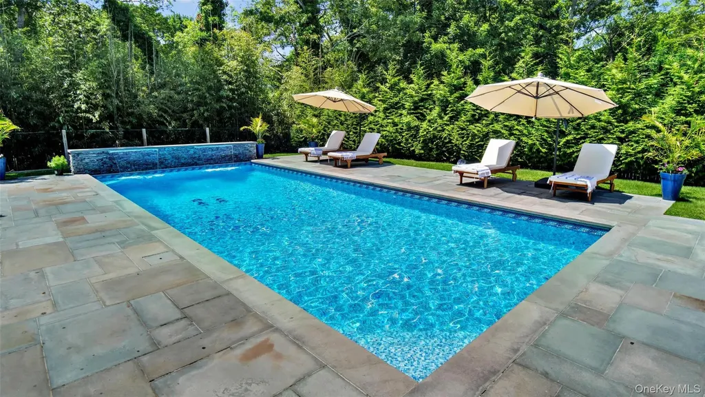 37 Wakeman Road Hampton Bays NY 11946
