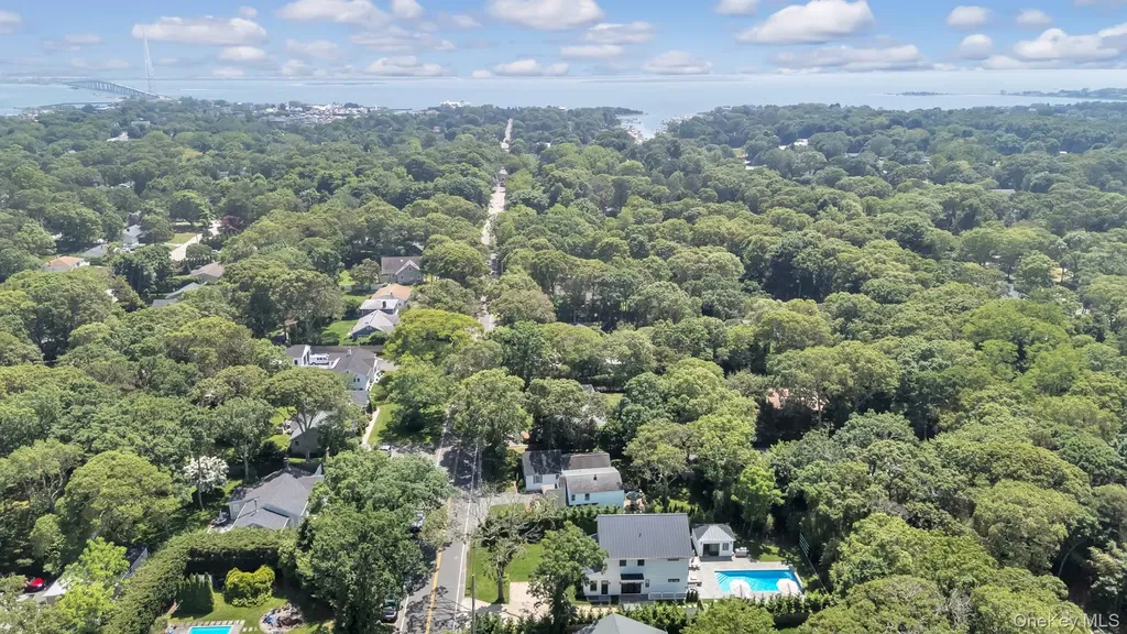 37 Wakeman Road Hampton Bays NY 11946