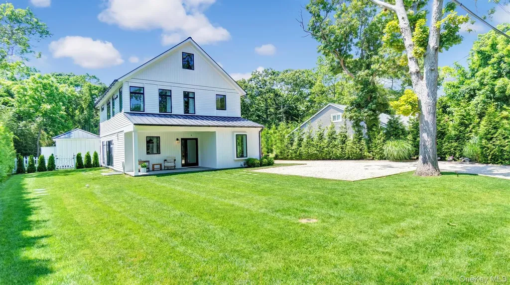 37 Wakeman Road Hampton Bays NY 11946