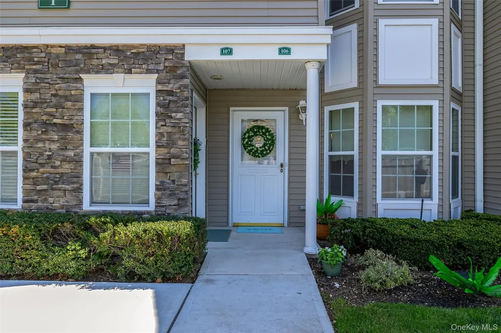 106 Spring Drive East Meadow NY 11554
