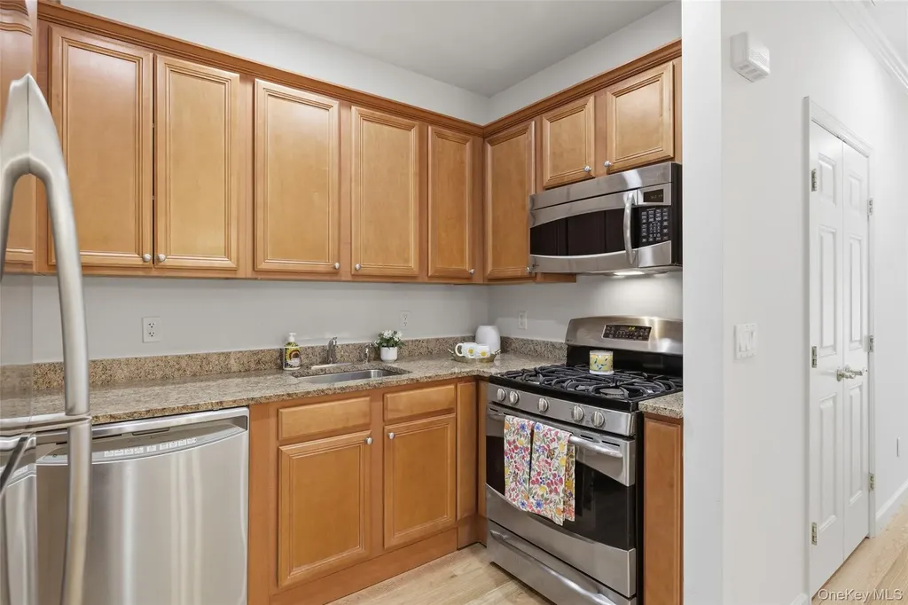 106 Spring Drive East Meadow NY 11554