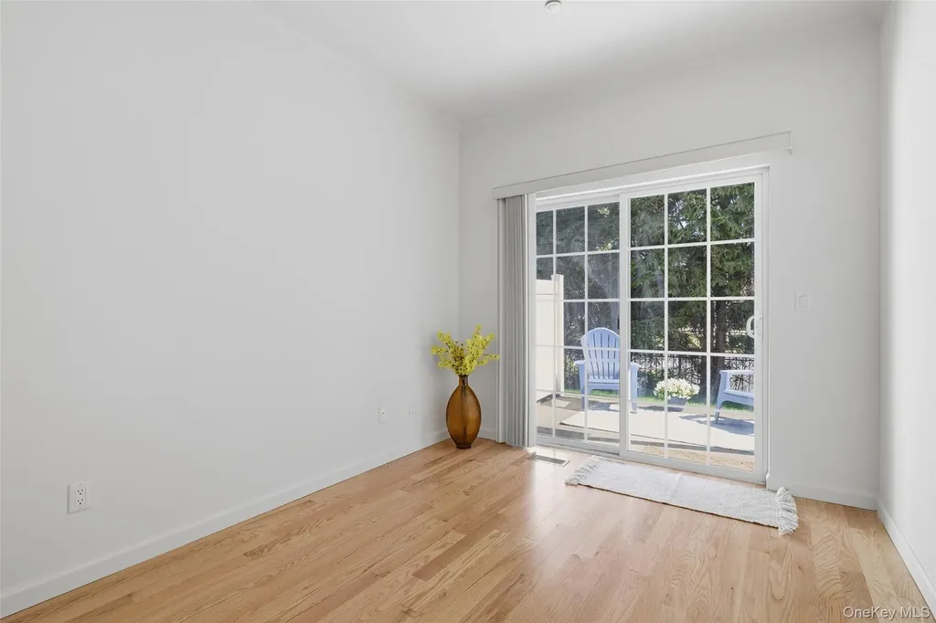 106 Spring Drive East Meadow NY 11554