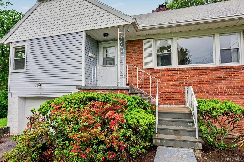24 Bradford Avenue Harrison NY 10528