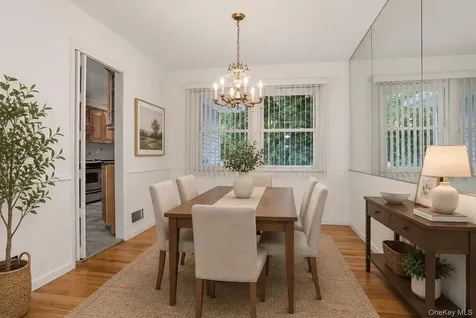 24 Bradford Avenue Harrison NY 10528