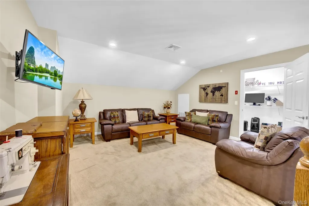 107 Spring Drive Seaford NY 11783