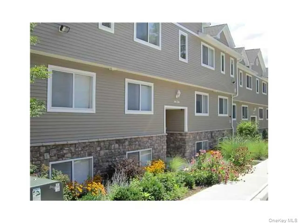 202 Tondo Circle Harriman NY 10926