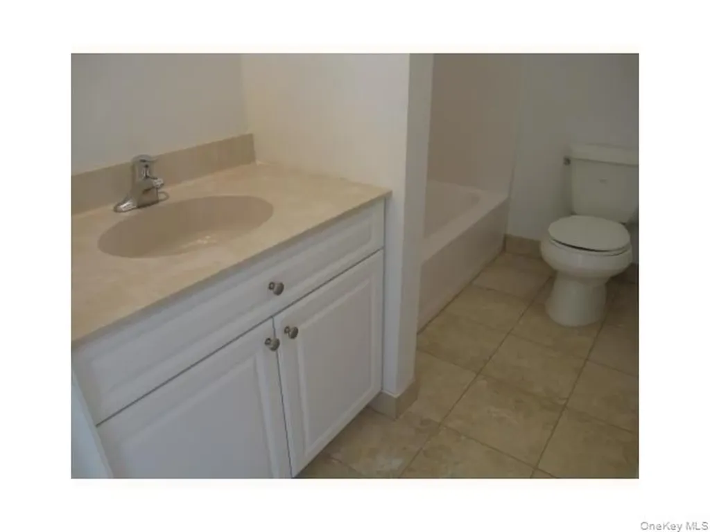 202 Tondo Circle Harriman NY 10926