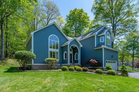 1 Ridge Court Carmel NY 10512