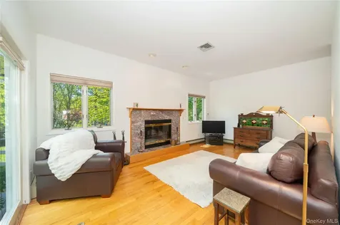 1 Ridge Court Carmel NY 10512