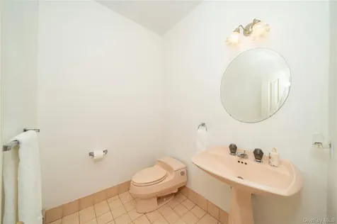 1 Ridge Court Carmel NY 10512