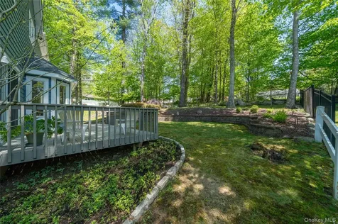 1 Ridge Court Carmel NY 10512