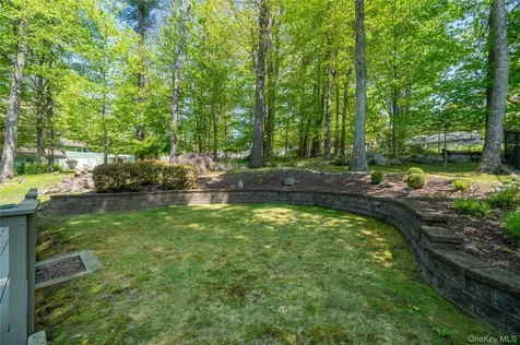 1 Ridge Court Carmel NY 10512