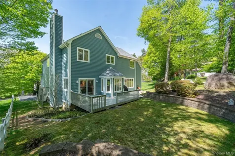 1 Ridge Court Carmel NY 10512