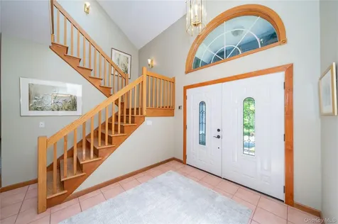 1 Ridge Court Carmel NY 10512