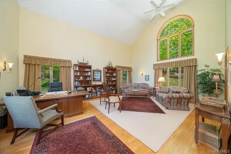 1 Ridge Court Carmel NY 10512