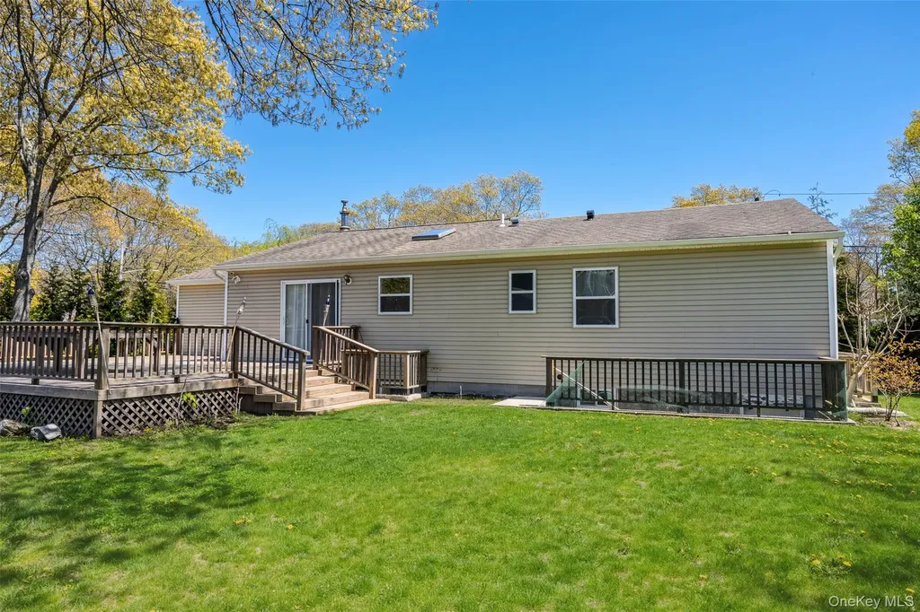 405 Puritan Drive Yaphank NY 11967