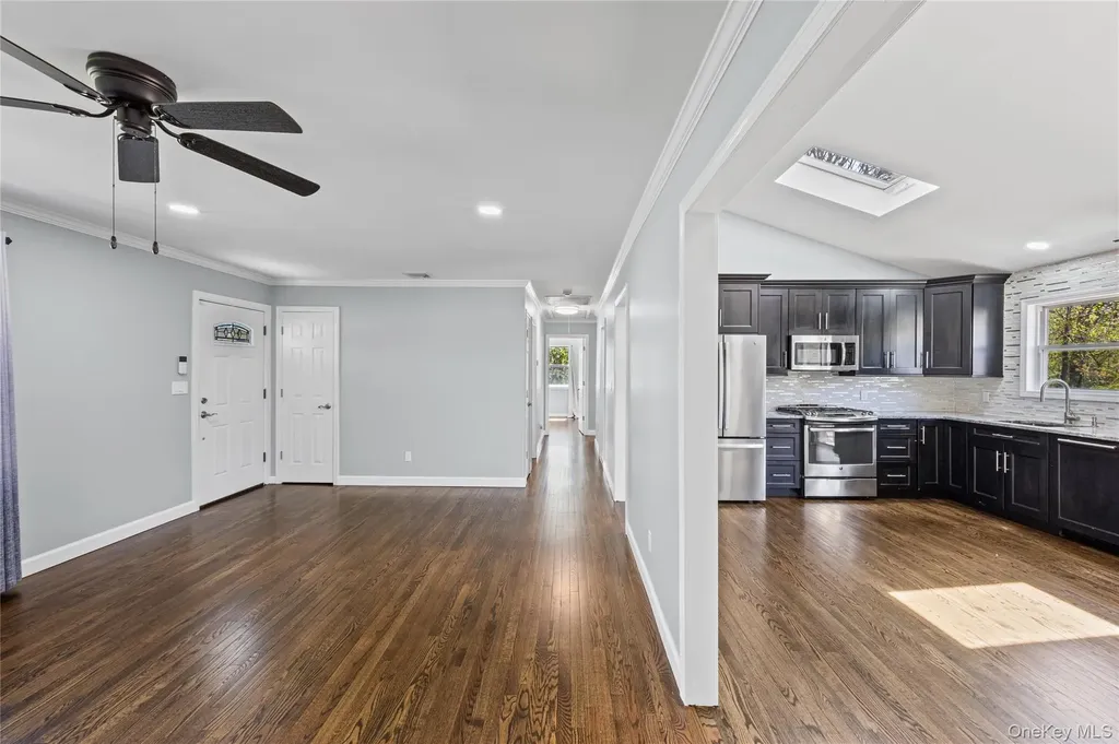 405 Puritan Drive Yaphank NY 11967