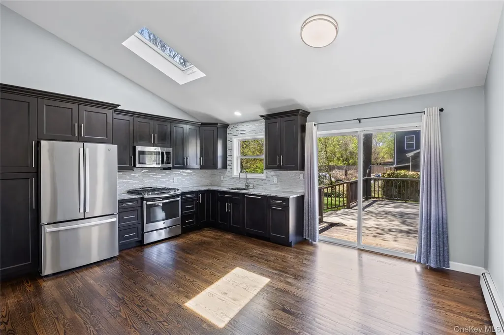 405 Puritan Drive Yaphank NY 11967