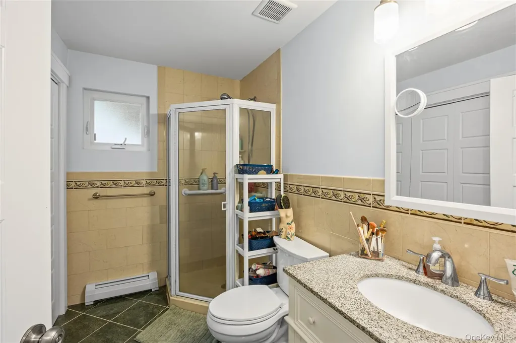 25 E Shore Drive Massapequa NY 11758