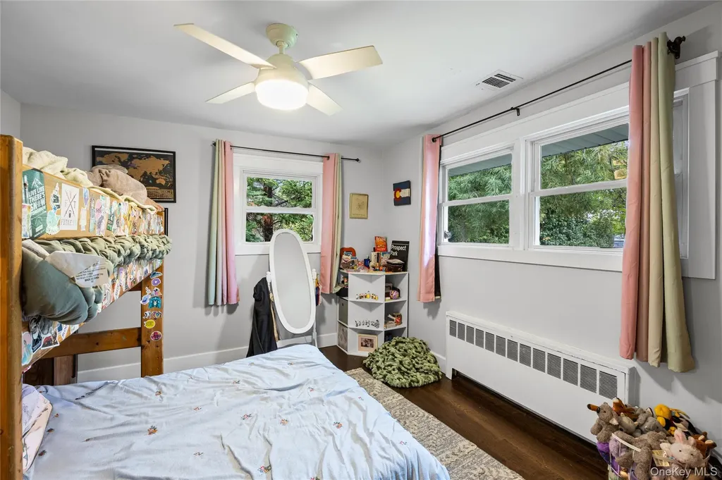 25 E Shore Drive Massapequa NY 11758