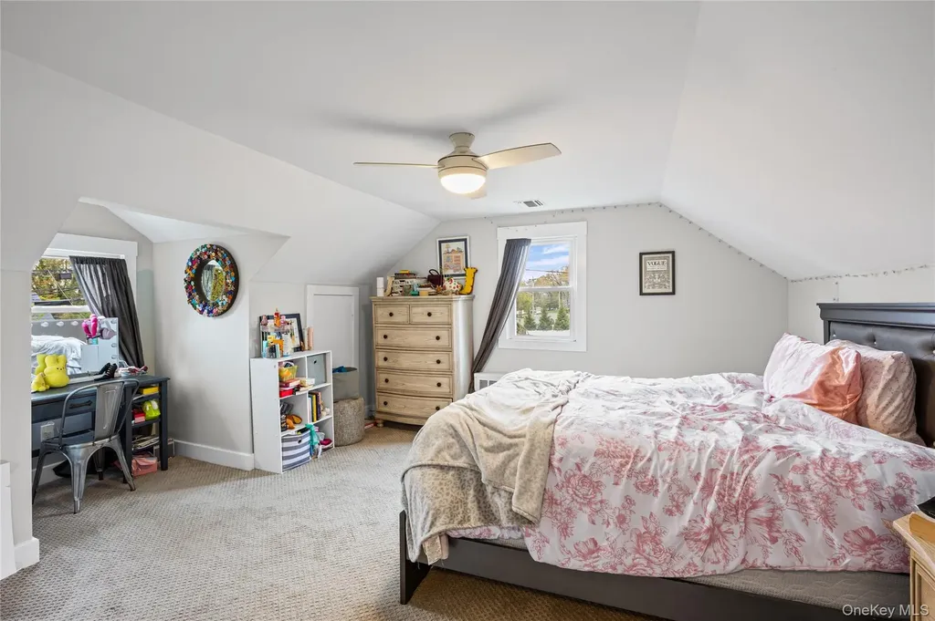 25 E Shore Drive Massapequa NY 11758