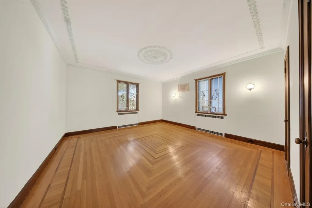 29-34 146th Street Flushing NY 11354