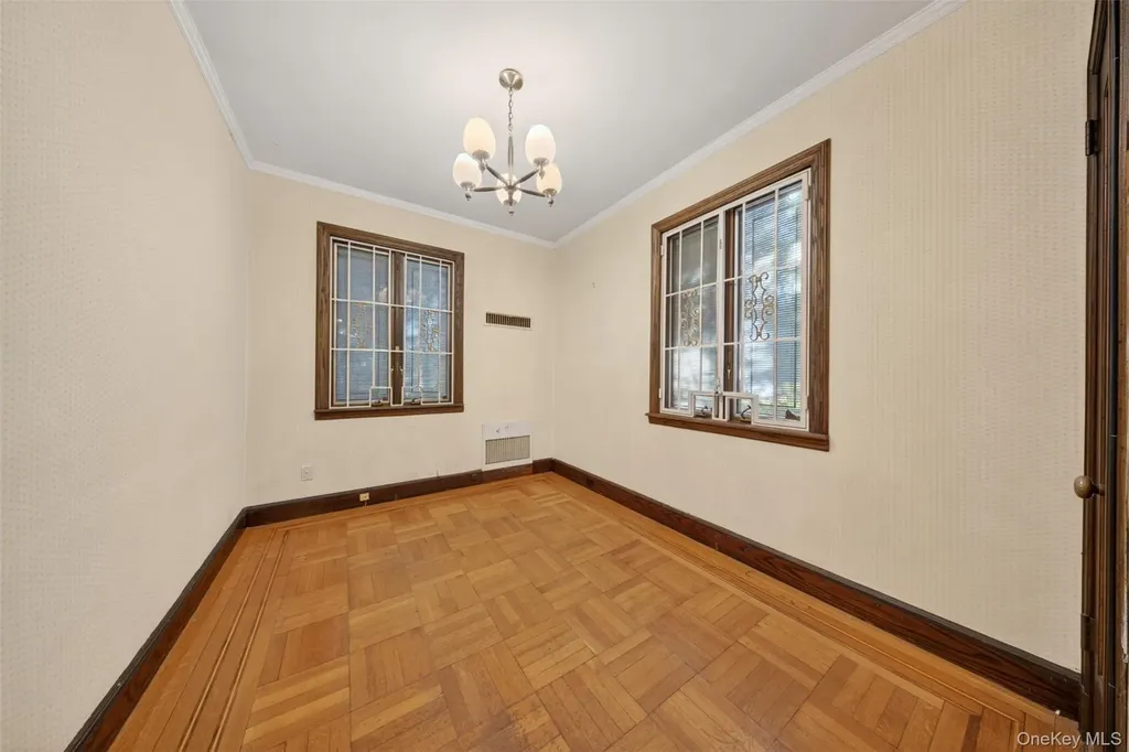 29-34 146th Street Flushing NY 11354
