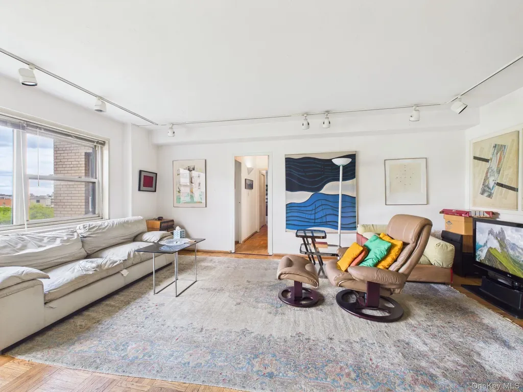 2 Fordham Hill Oval Unit Bronx NY 10468