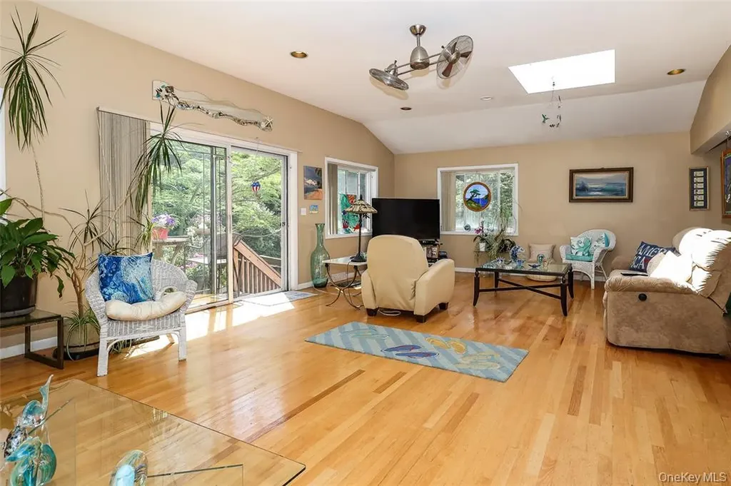 199 Hanson Lane New Rochelle NY 10804