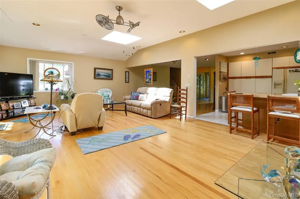 199 Hanson Lane New Rochelle NY 10804
