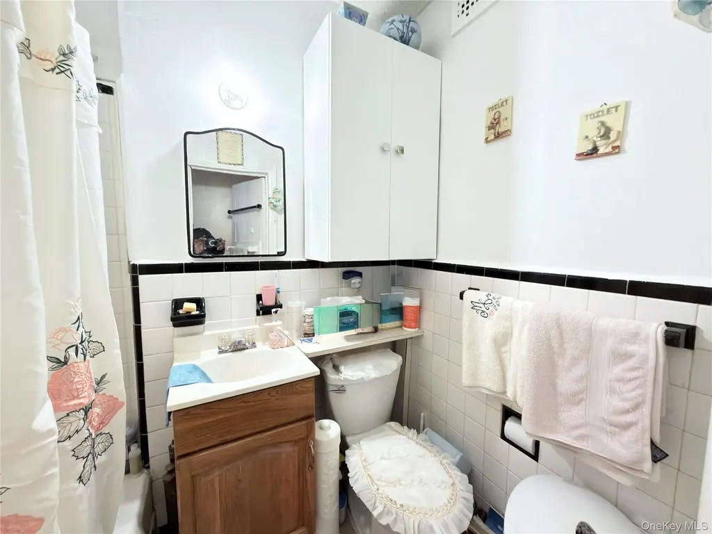 482 Ridgewood Avenue Brooklyn NY 11208