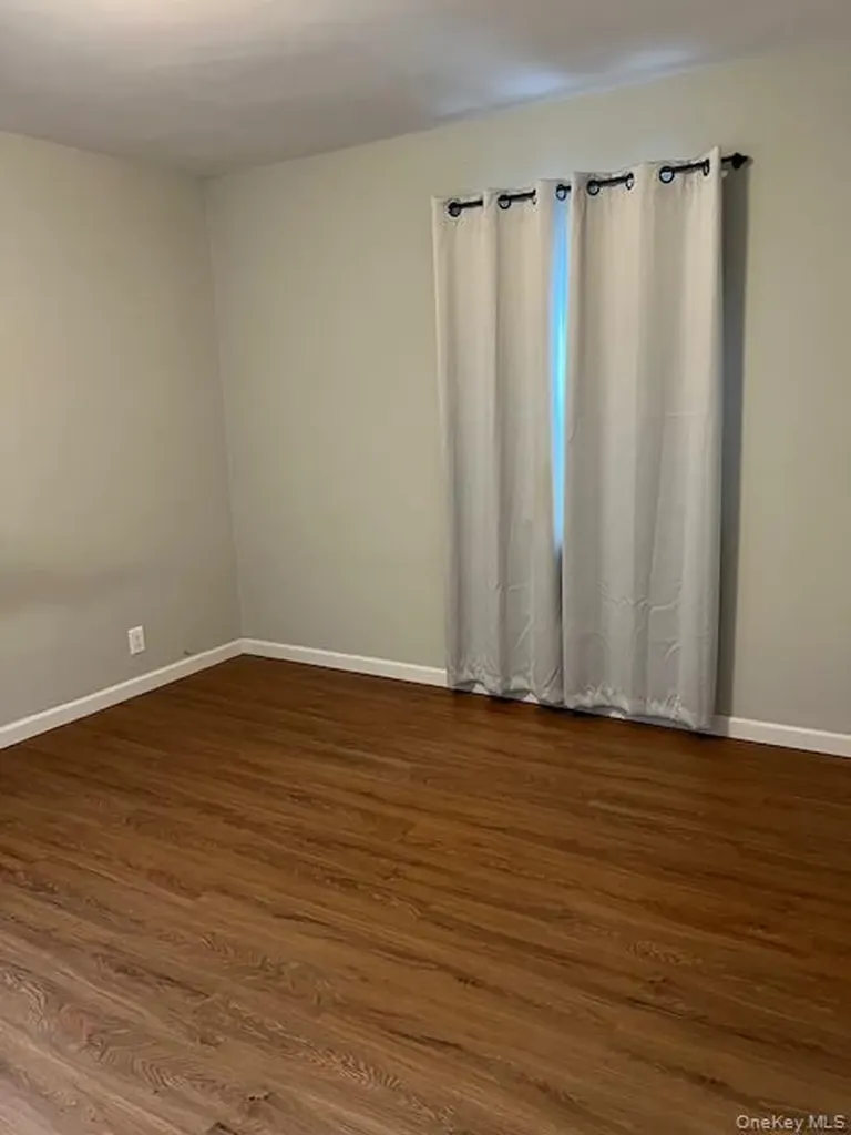 46-31 215th Place Bayside NY 11361
