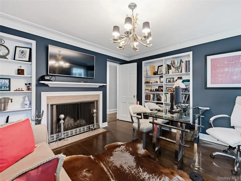 140 Remington Road Manhasset NY 11030